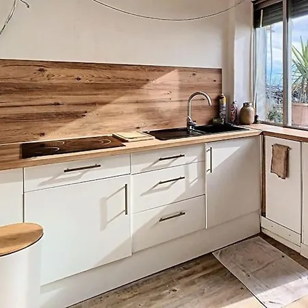 Rivage Bord De Apartment *