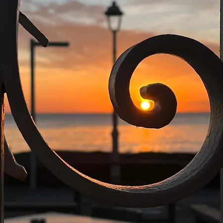 Rivage Bord De * Cannes